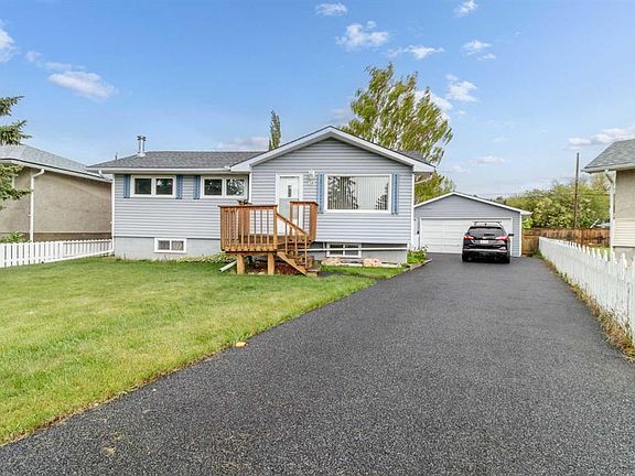 4th image of 35 Beaupre Cres N