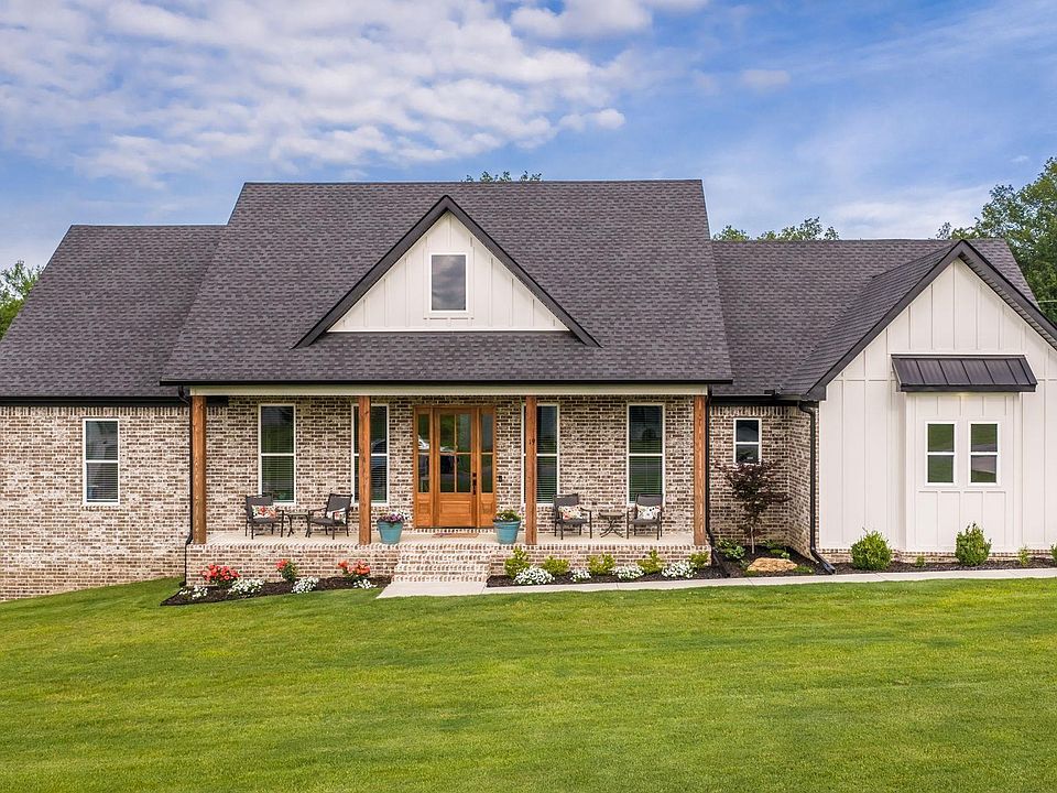 1st image of 19 Avrey Ln