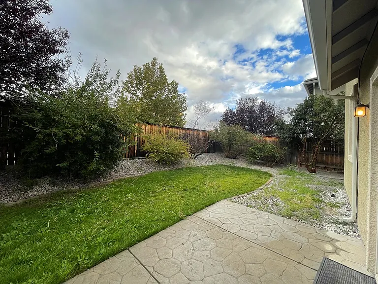 3720 Coastal St — Photo 3