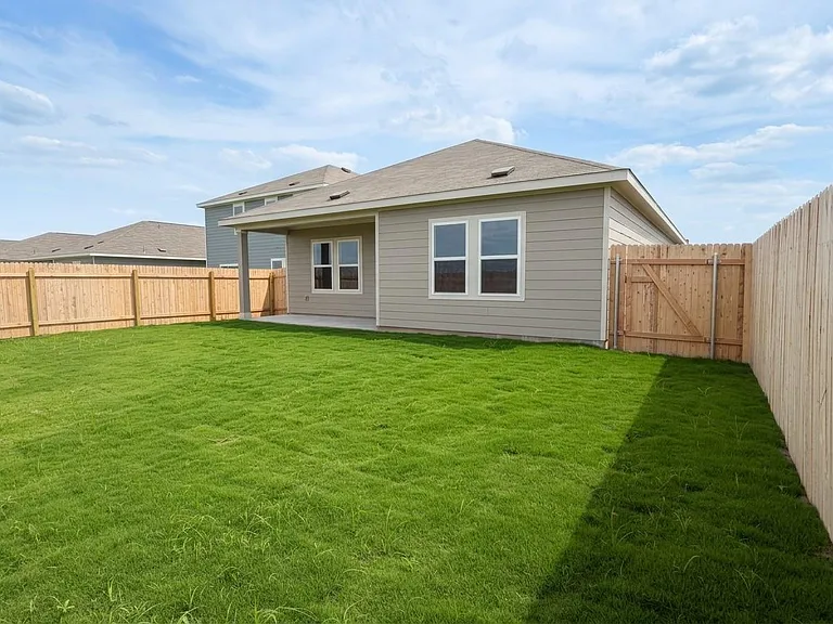 616 Wesley Miller Ln — Photo 35