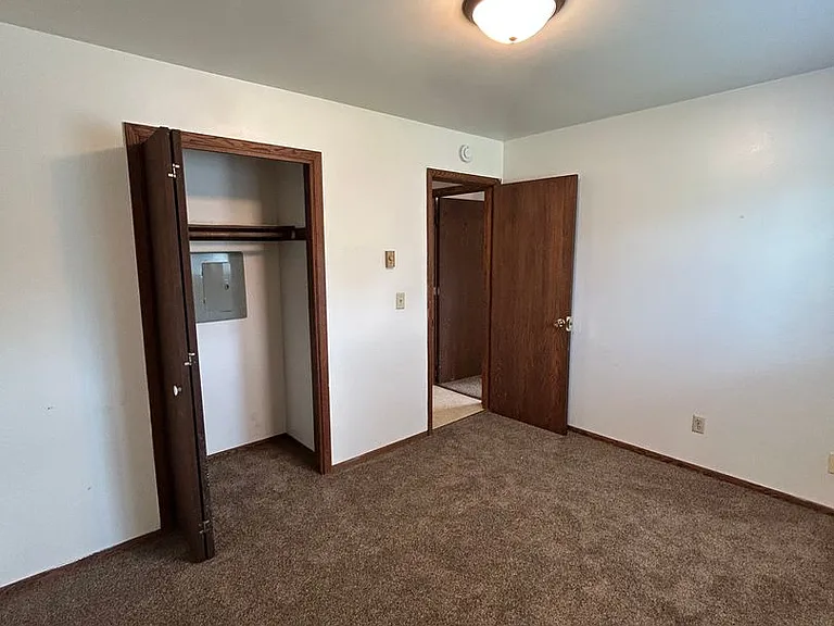 1816 Bloedel Ave — Photo 6