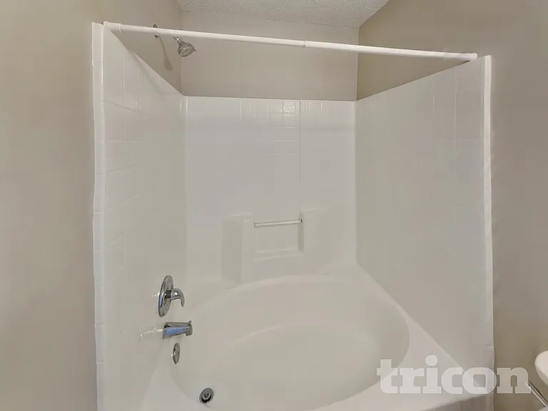 5516 Wilhagan Ct — Photo 9