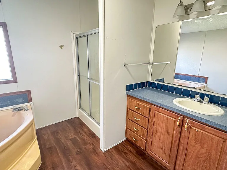 16487 Brittany Way — Photo 20
