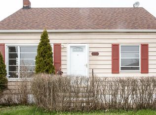 18915 Fairway Ave, Maple Heights, OH 44137