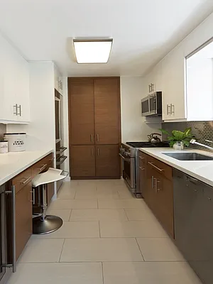 Sold by Sotheby's International Realty | media 32