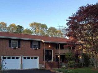 208 Ashumet Rd, East Falmouth, MA 02536