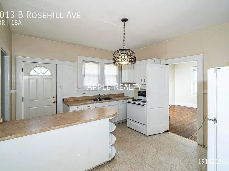 1013B Rosehill Ave — Photo 4
