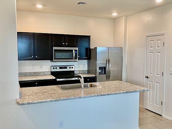 838 Kitchen 2_12302022
