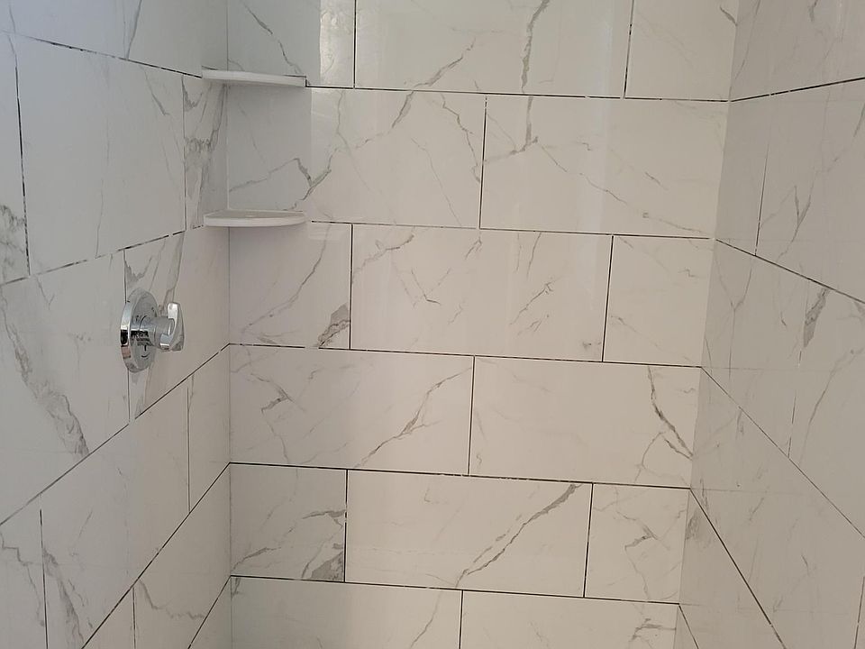 2nd image of 4 Cross St #2