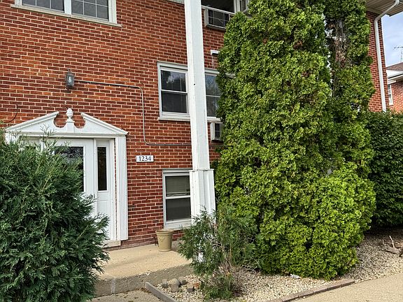 2nd image of 1234 Main St #1C