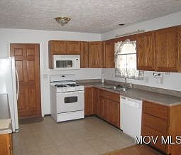 2nd image of 312 Dickens Dr