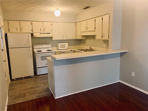 5th image of 5455 Hansel Ave #8