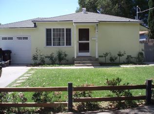 21050 Cohasset St, Canoga Park, CA 91303