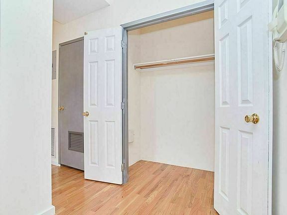 5th image of 1627 Park Ave APT 2A