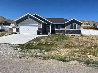 10965 N Cullimore Ln, Thatcher, UT 84337