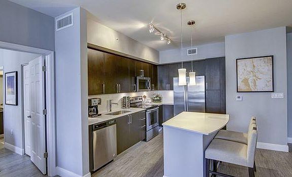 4th image of 2020 Salzedo St Floor 905