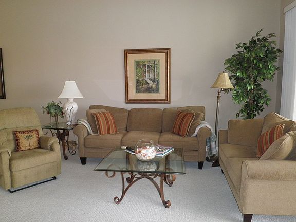 4th image of 520 Club Marco Cir #2-102