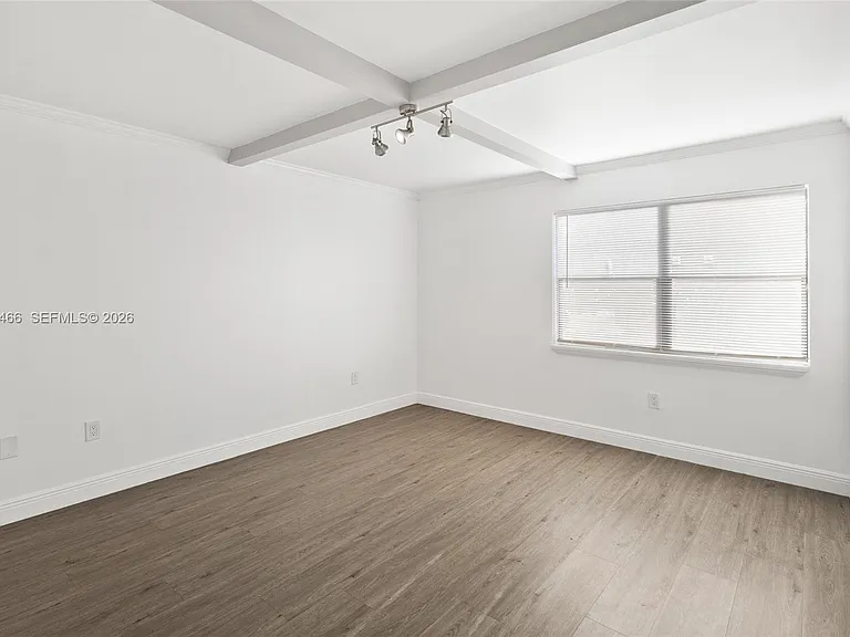 10145 NW 9th Street Cir #101 — Photo 8