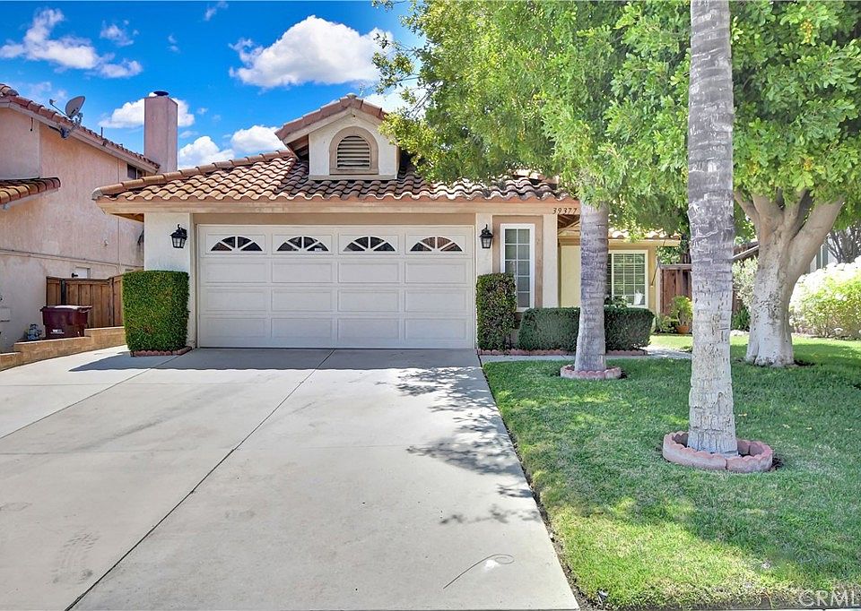 1st image of 39377 San Thomas Ct