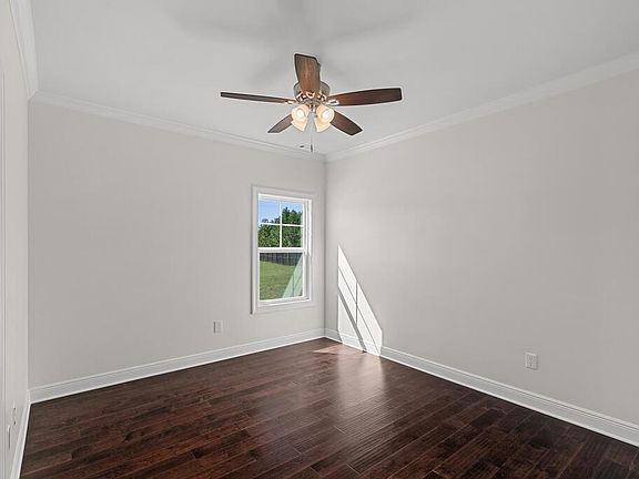 4th image of 109 Yorkhill St