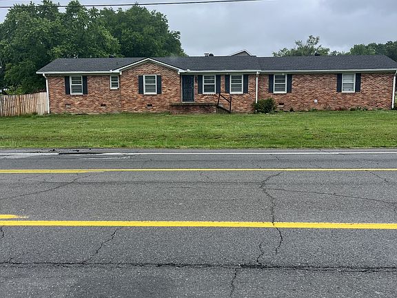 2nd image of 102 Gwen Ave