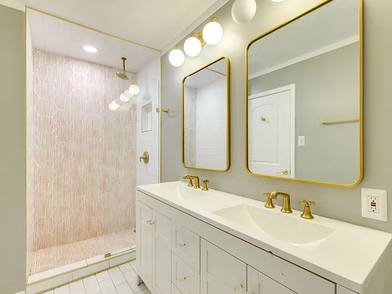 2410 Audubon Pl #A — Photo 14