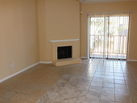 3rd image of 16111 Aspenglenn Dr APT 806