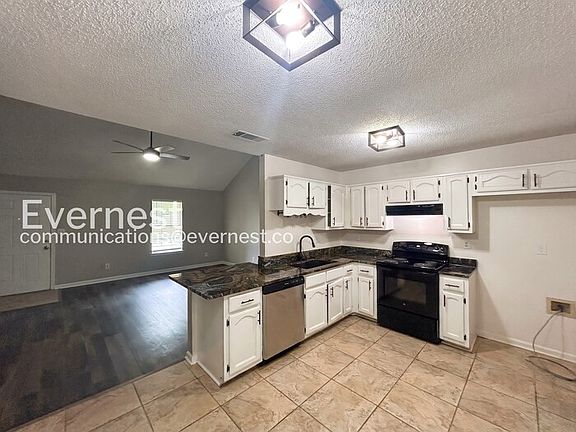 4th image of 5780 Saranac Ave