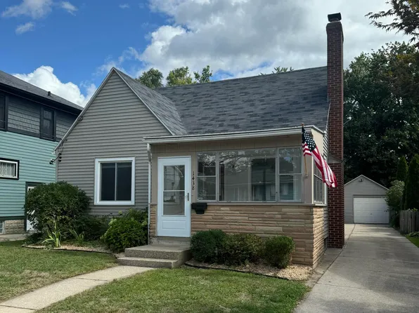 1438 Garfield Ave NW, Grand Rapids, MI 49504