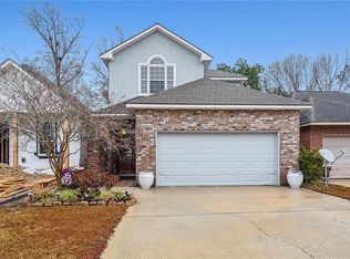 23382 Fairway Gardens Ct, Springfield, LA 70462