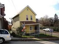 2000 Columbia Ave photo 1