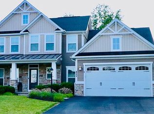 106 Twilight Dr, Canonsburg, PA 15317
