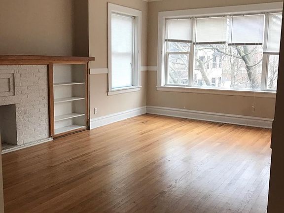 2nd image of 7416 S Kingston Ave #2