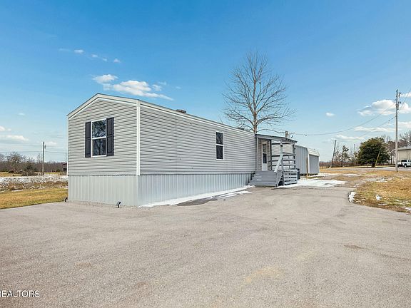 4th image of 106 Oak Hill Dr
