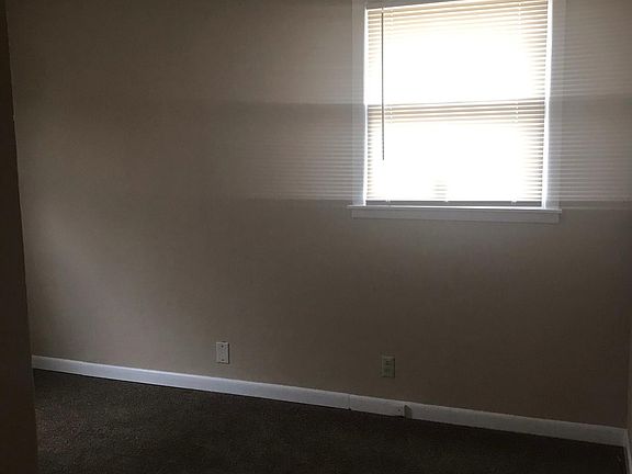 5th image of 1512 Nichols Dr