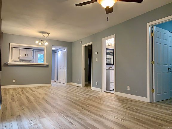 4th image of 1206 Emerson Ave