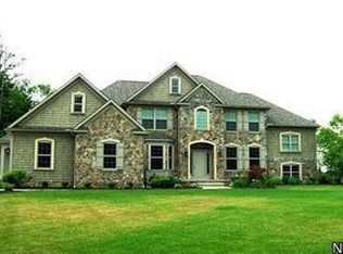 4162 Shurell Pkwy, Medina, OH 44256