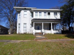 300 E 2nd St, Tuscumbia, AL 35674