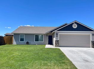 310 Anaconda Ave, Pasco, WA 99301