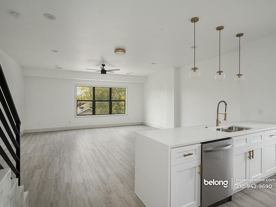 1st image of 111 Sanders St #101