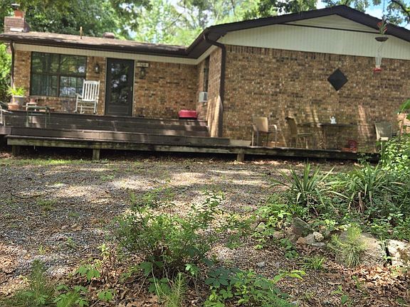 3rd image of 504 W Glazypeau Rd