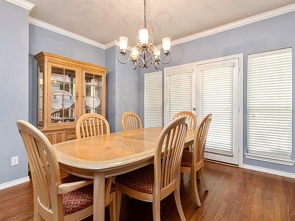 4th image of 2051 Westwood Ct