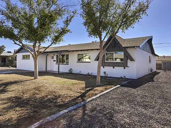 2nd image of 3141 W Voltaire Ave