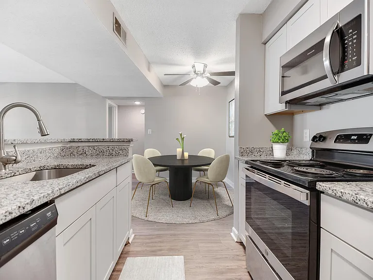 Magnolia Villas — Photo 12