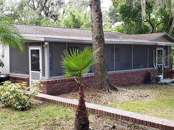 3rd image of 36440 Shady Ln