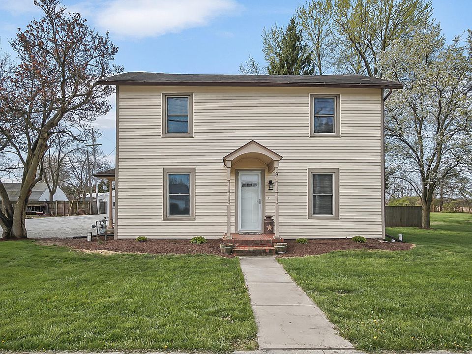 1st image of 8 Troy Pl