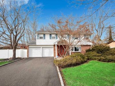 17 Sturbridge Dr, Dix Hills, NY, 11746