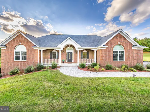 801 Quiet Hours Dr, Eldersburg, MD 21784