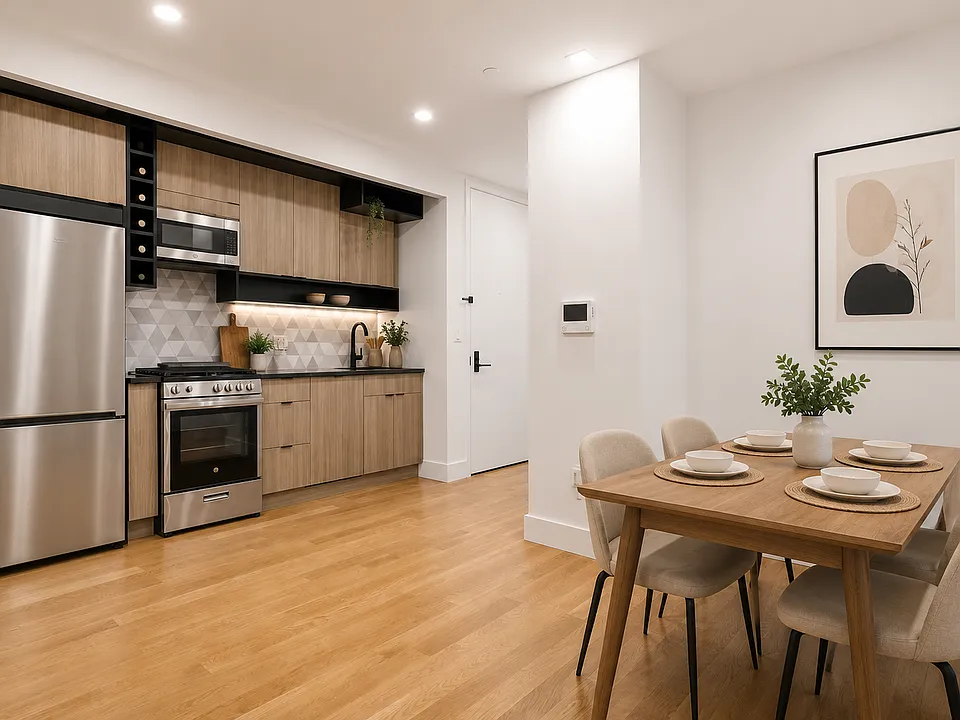 11 Lewis Ave #2B