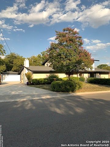 1st image of 134 Danube Dr